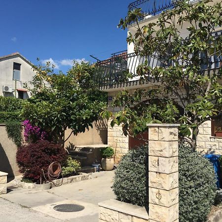 Kairos Appartement Trogir Buitenkant foto