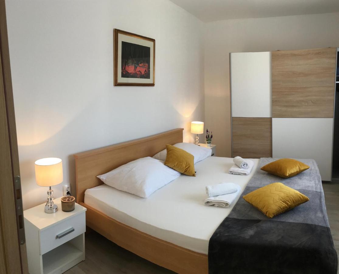 Kairos Appartement Trogir Buitenkant foto