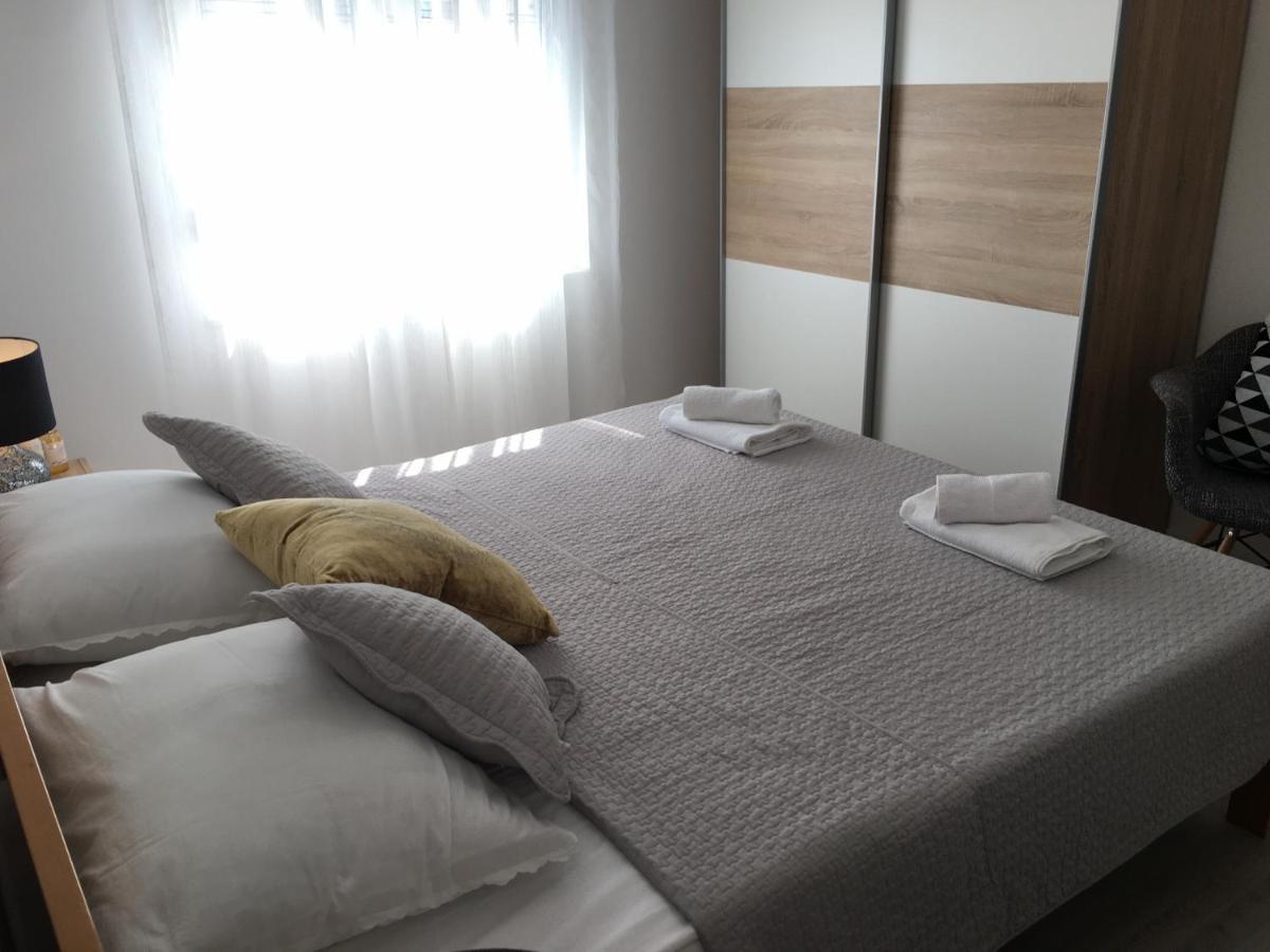 Kairos Appartement Trogir Buitenkant foto